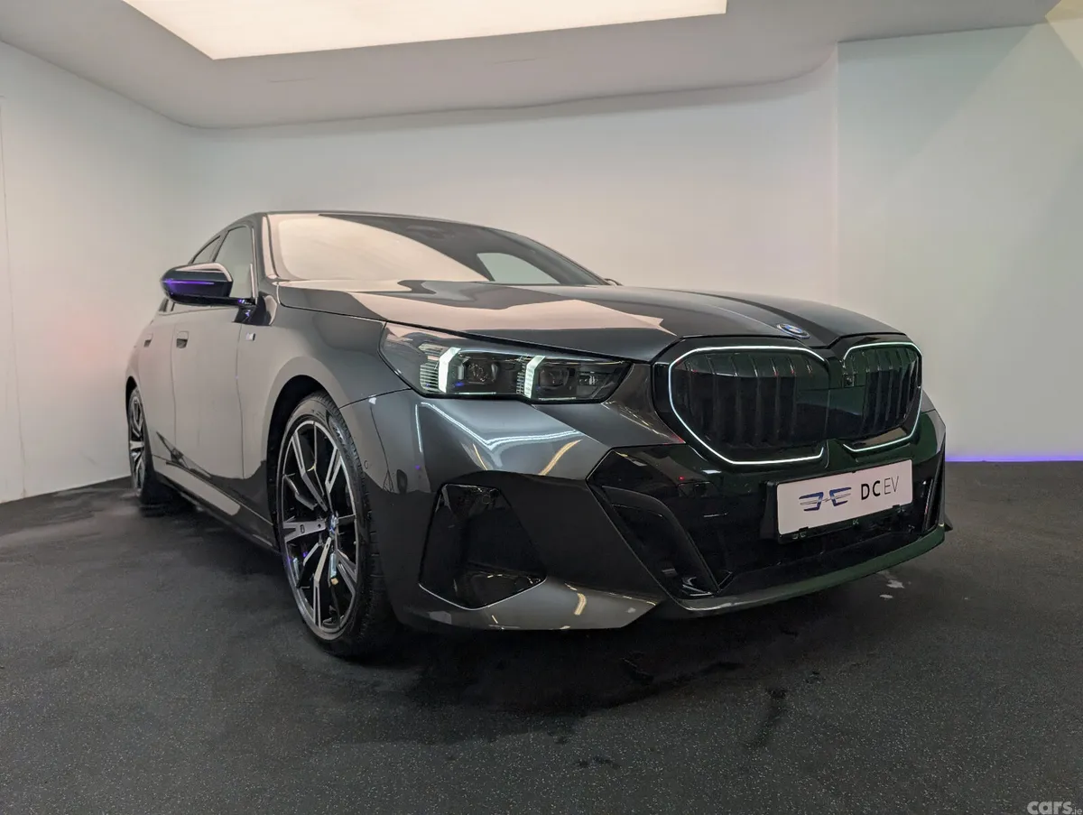 BMW 5-Series Saloon, Petrol Plug-in Hybrid, 2024, Grey