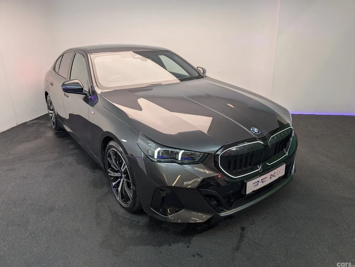 BMW 5-Series Saloon, Petrol Plug-in Hybrid, 2024, Grey