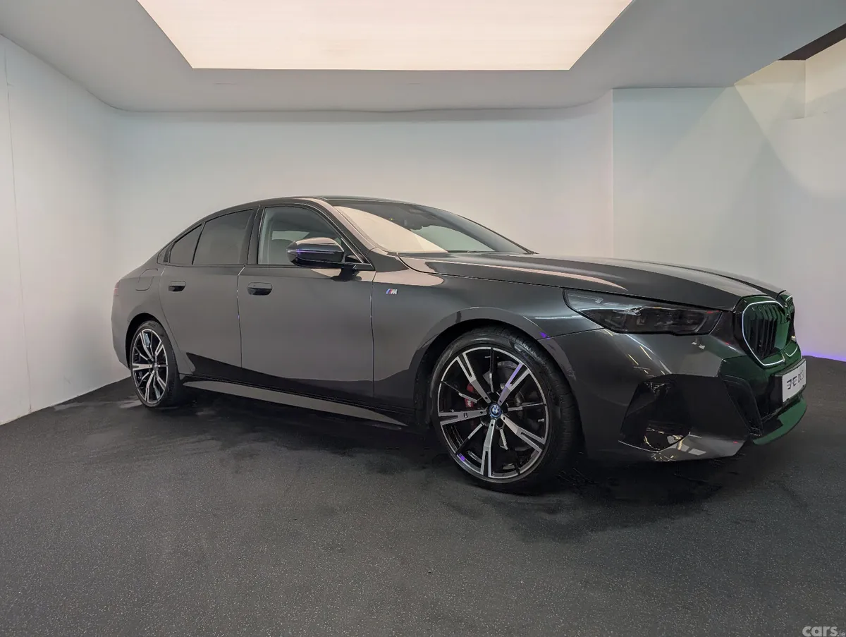 BMW 5-Series Saloon, Petrol Plug-in Hybrid, 2024, Grey