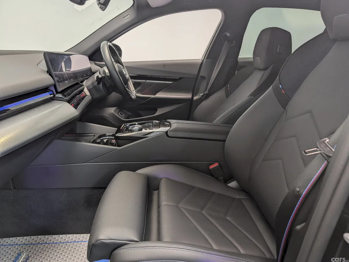 BMW 5-Series Saloon, Petrol Plug-in Hybrid, 2024, Grey