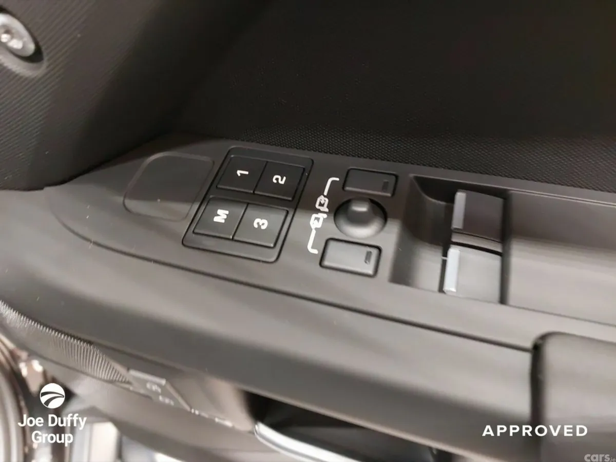Land Rover Defender SUV, Diesel, 2026, Black