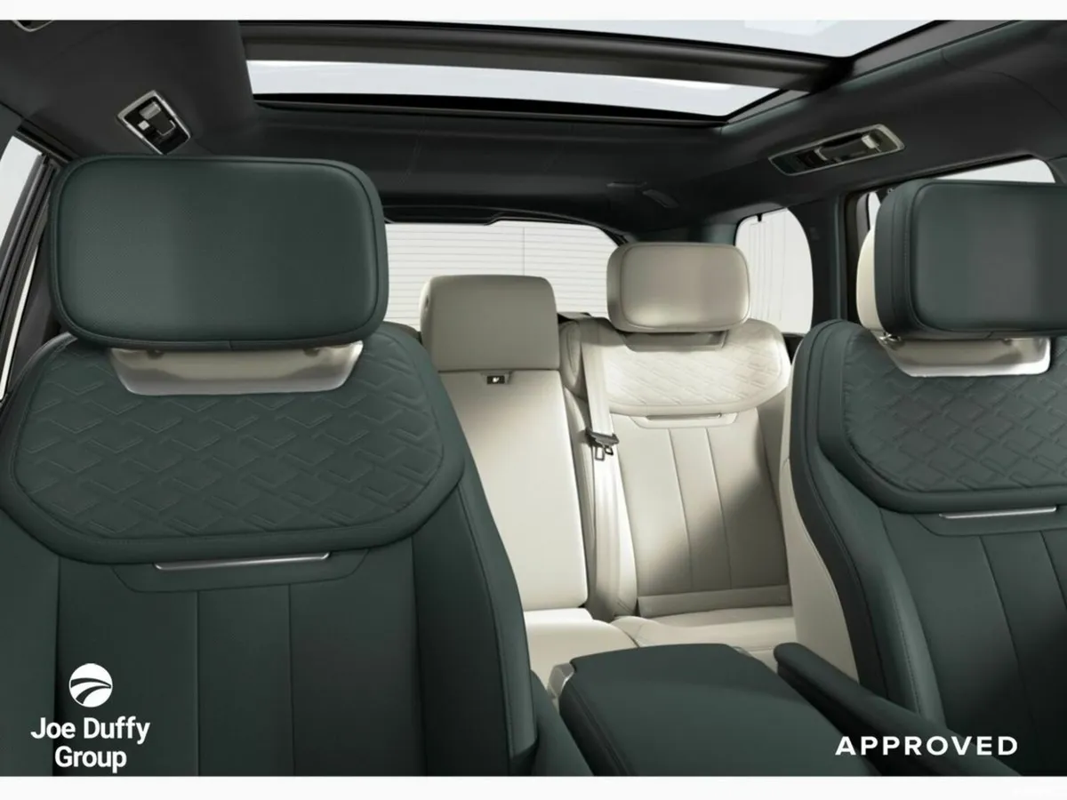 Land Rover Range Rover SUV, Petrol Plug-in Hybrid, 2026, Grey