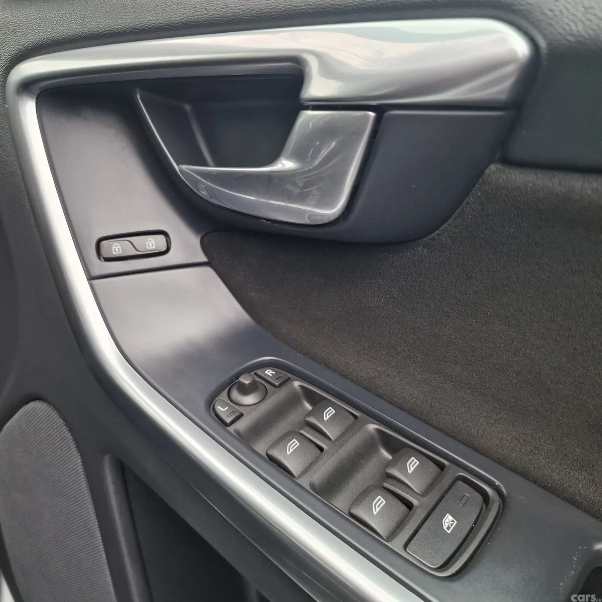 Volvo XC60 SUV, Diesel, 2015, White