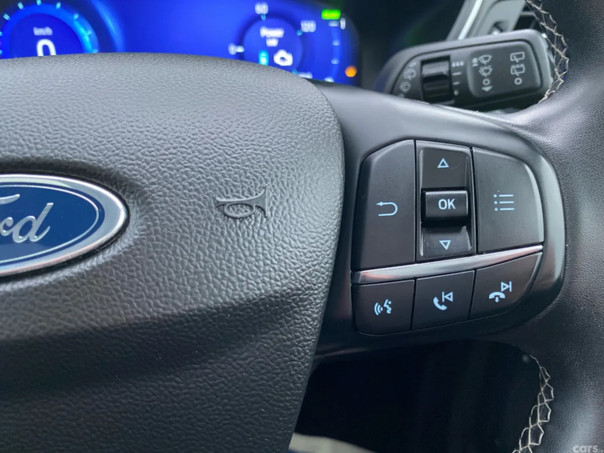 Ford Kuga MPV, Petrol Plug-in Hybrid, 2023, Grey