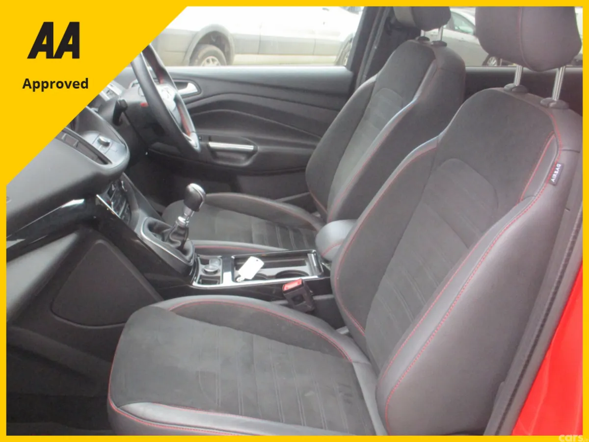 Ford Kuga MPV, Diesel, 2019, Red