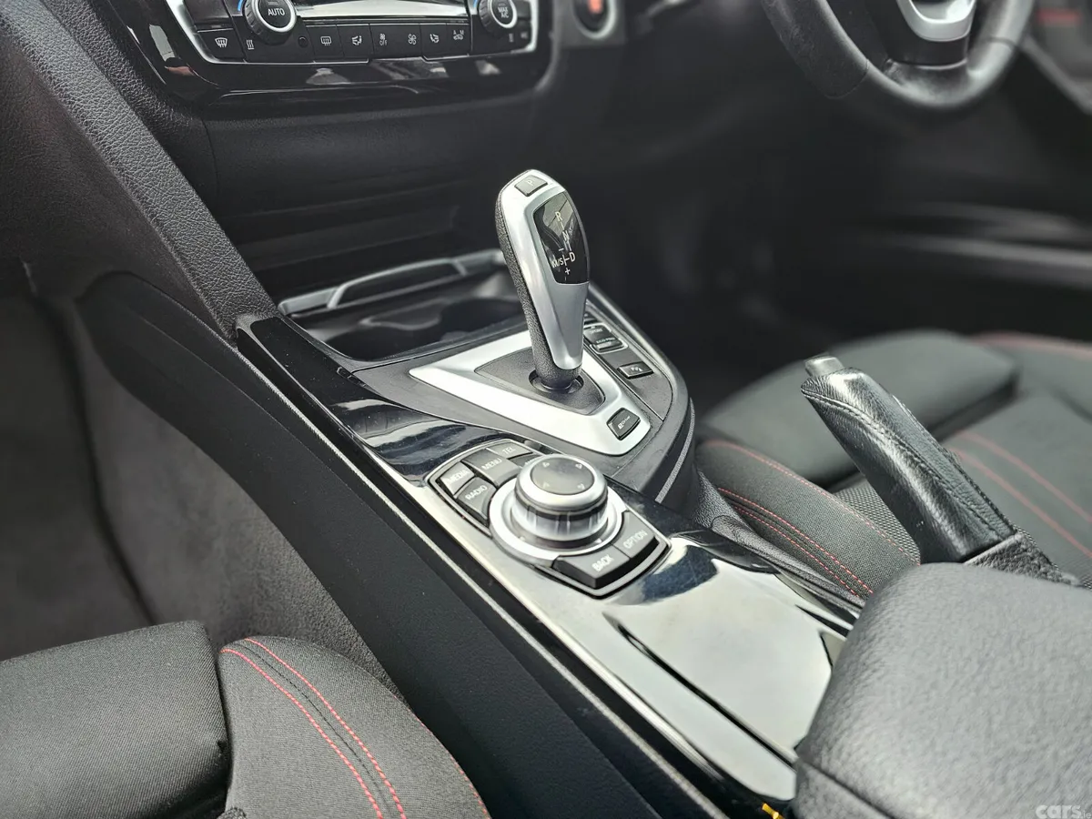 BMW 3-Series Saloon, Petrol Plug-in Hybrid, 2017, Black