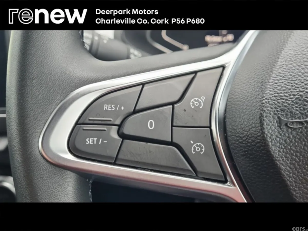 Renault Captur Hatchback, Petrol, 2024, Black