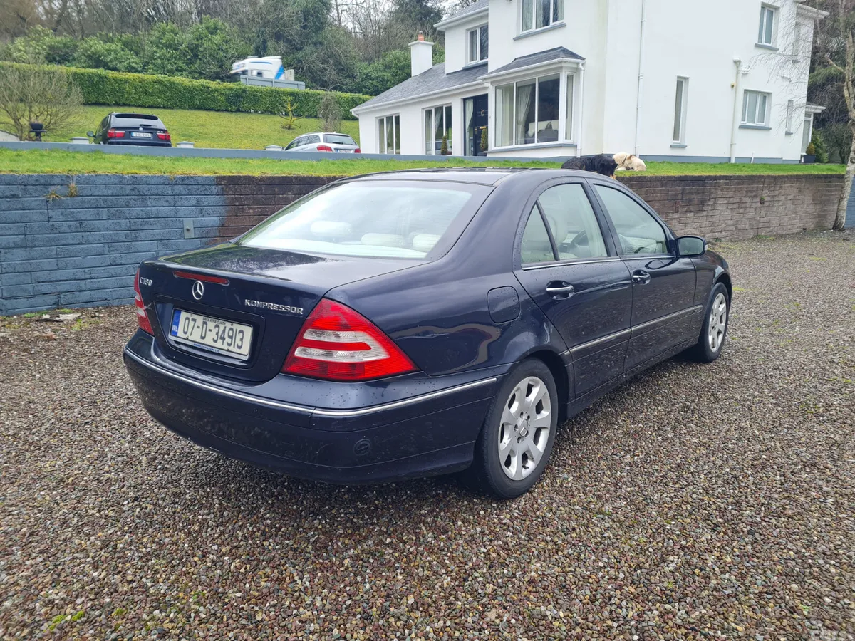 Mercedes-Benz C-Class Saloon, Petrol, 2007, Blue