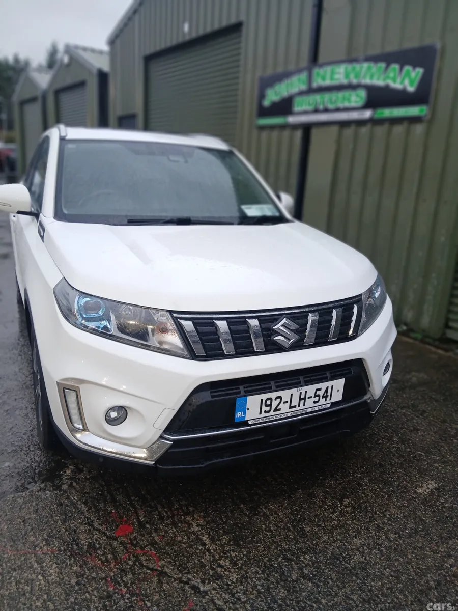 Suzuki Vitara SUV, Petrol, 2019, White