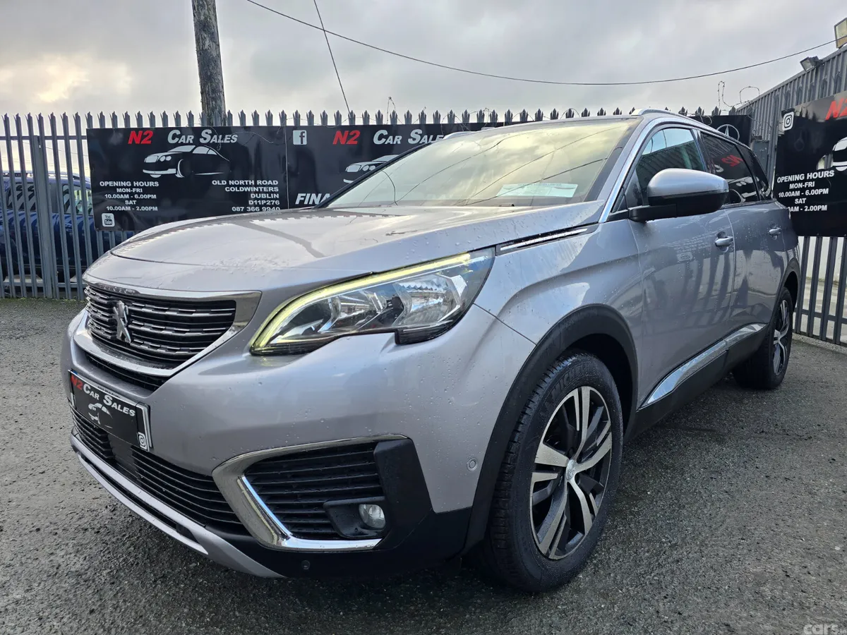 Peugeot 5008 MPV, Diesel, 2019, Grey