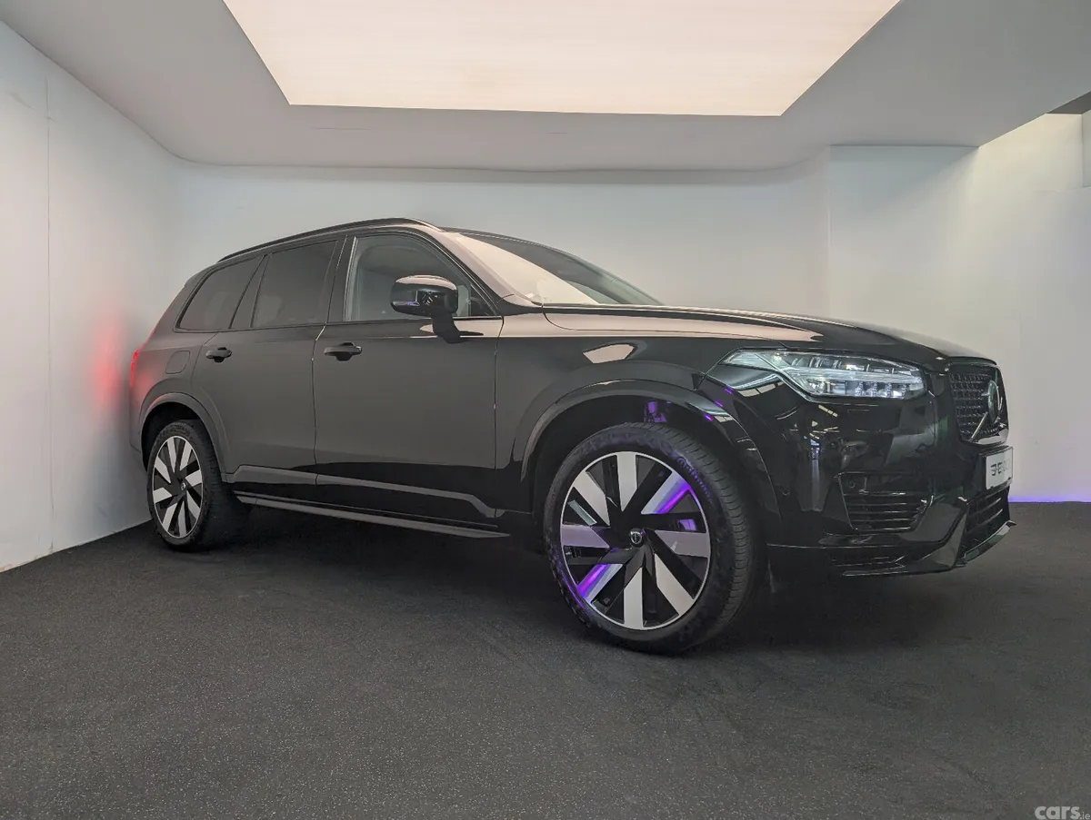 Volvo XC90 SUV, Petrol Hybrid, 2024, Black