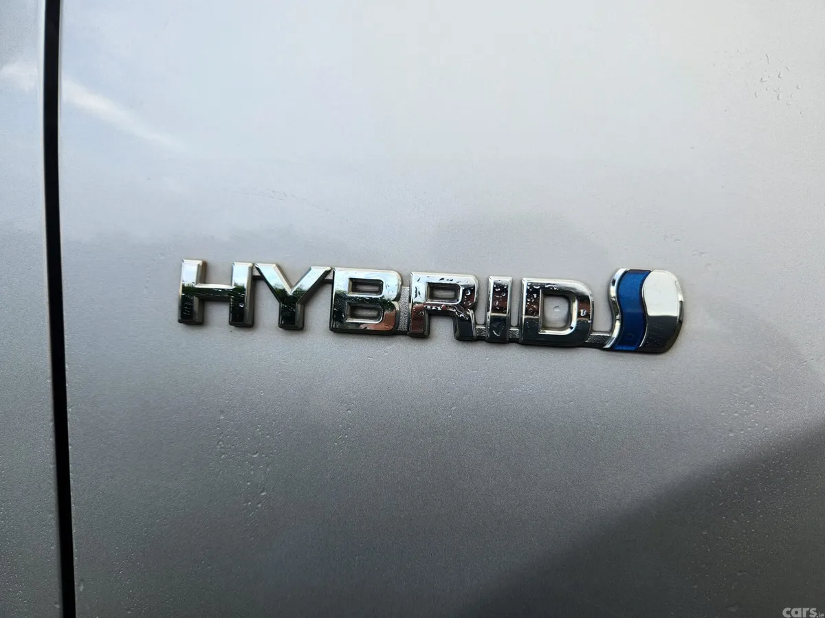 Toyota Aqua Hatchback, Petrol Hybrid, 2020, Silver