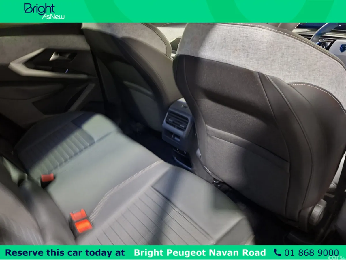 Peugeot 3008 MPV, Petrol Hybrid, 2025, Blue