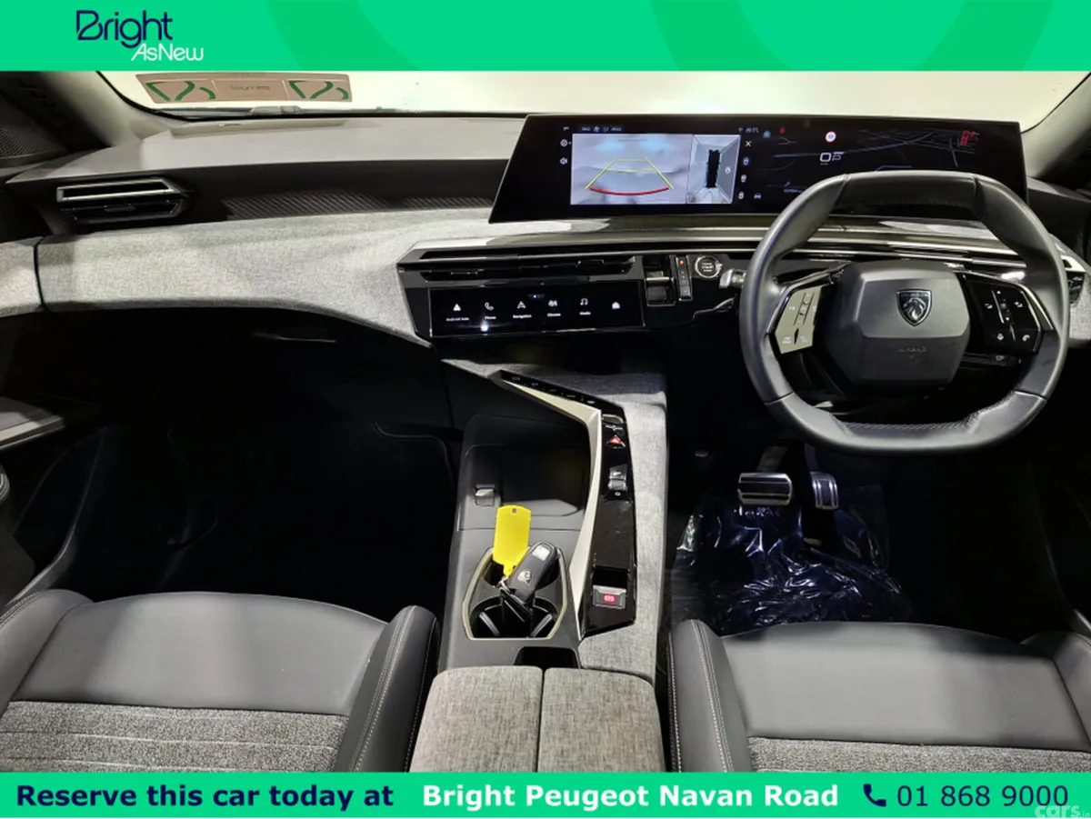Peugeot 5008 SUV, Petrol Hybrid, 2025, Grey