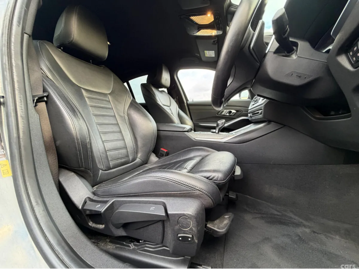 BMW 3-Series Saloon, Petrol Plug-in Hybrid, 2019, Grey