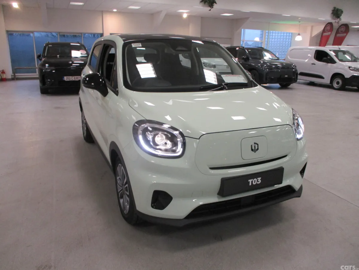 Leapmotor T03 Hatchback, Electric, 2026, Green