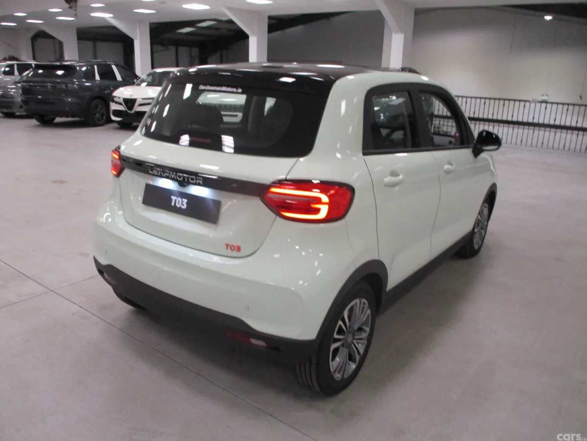 Leapmotor T03 Hatchback, Electric, 2026, Green