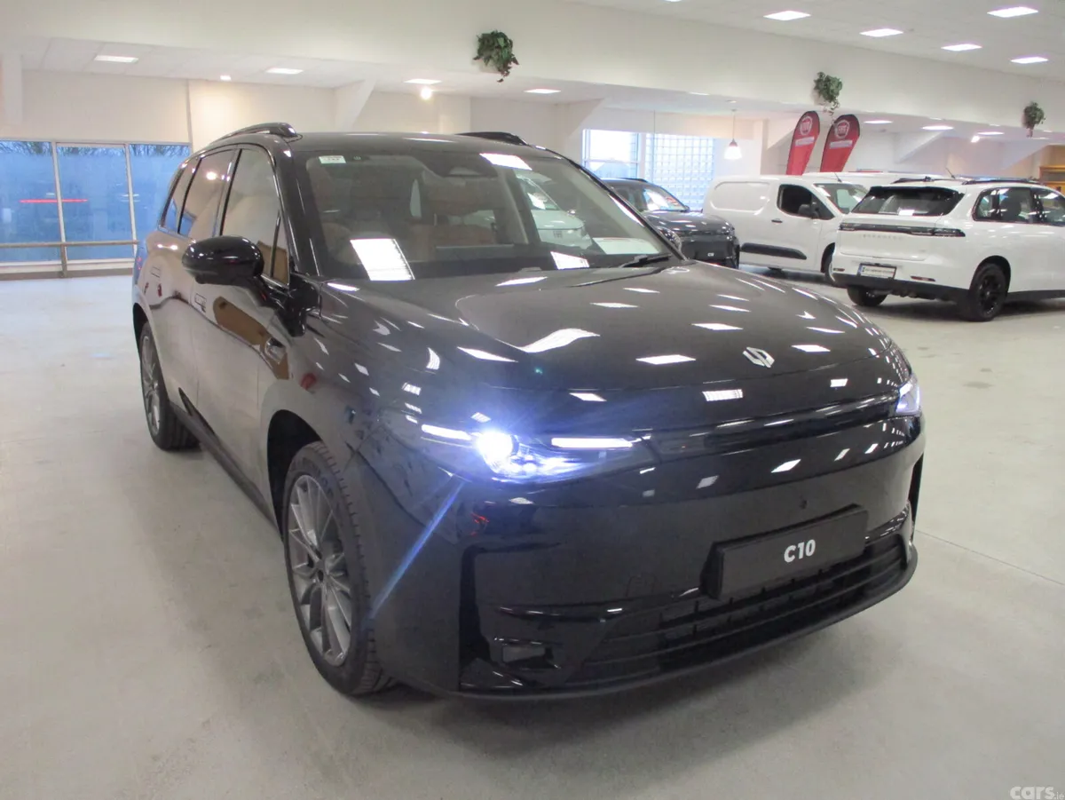 Leapmotor C10 SUV, Petrol Plug-in Hybrid, 2027, Black