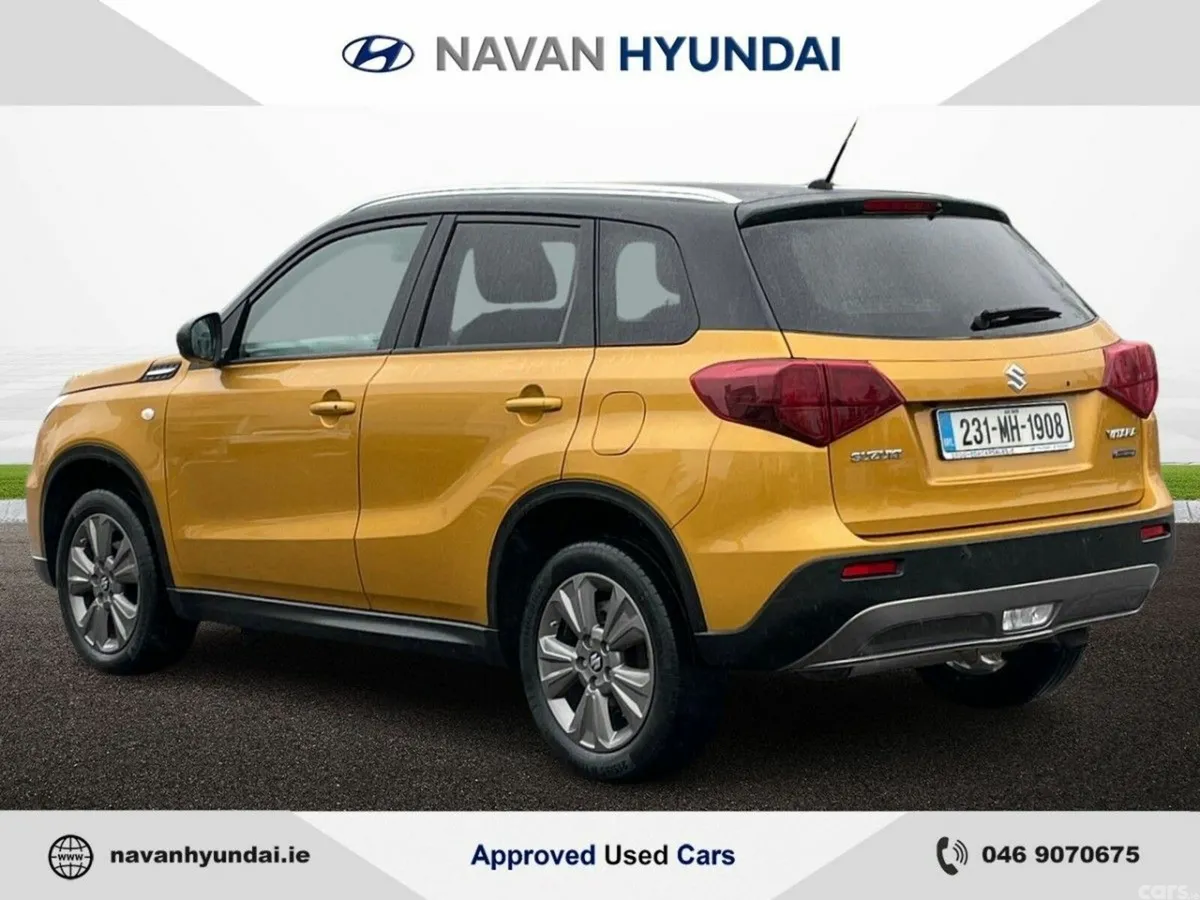 Suzuki Vitara SUV, Petrol Hybrid, 2023, Yellow