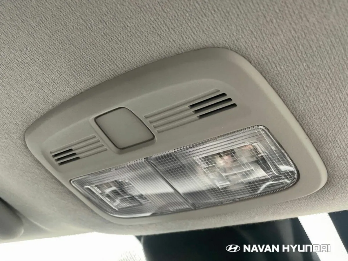 Suzuki Vitara SUV, Petrol Hybrid, 2023, Yellow