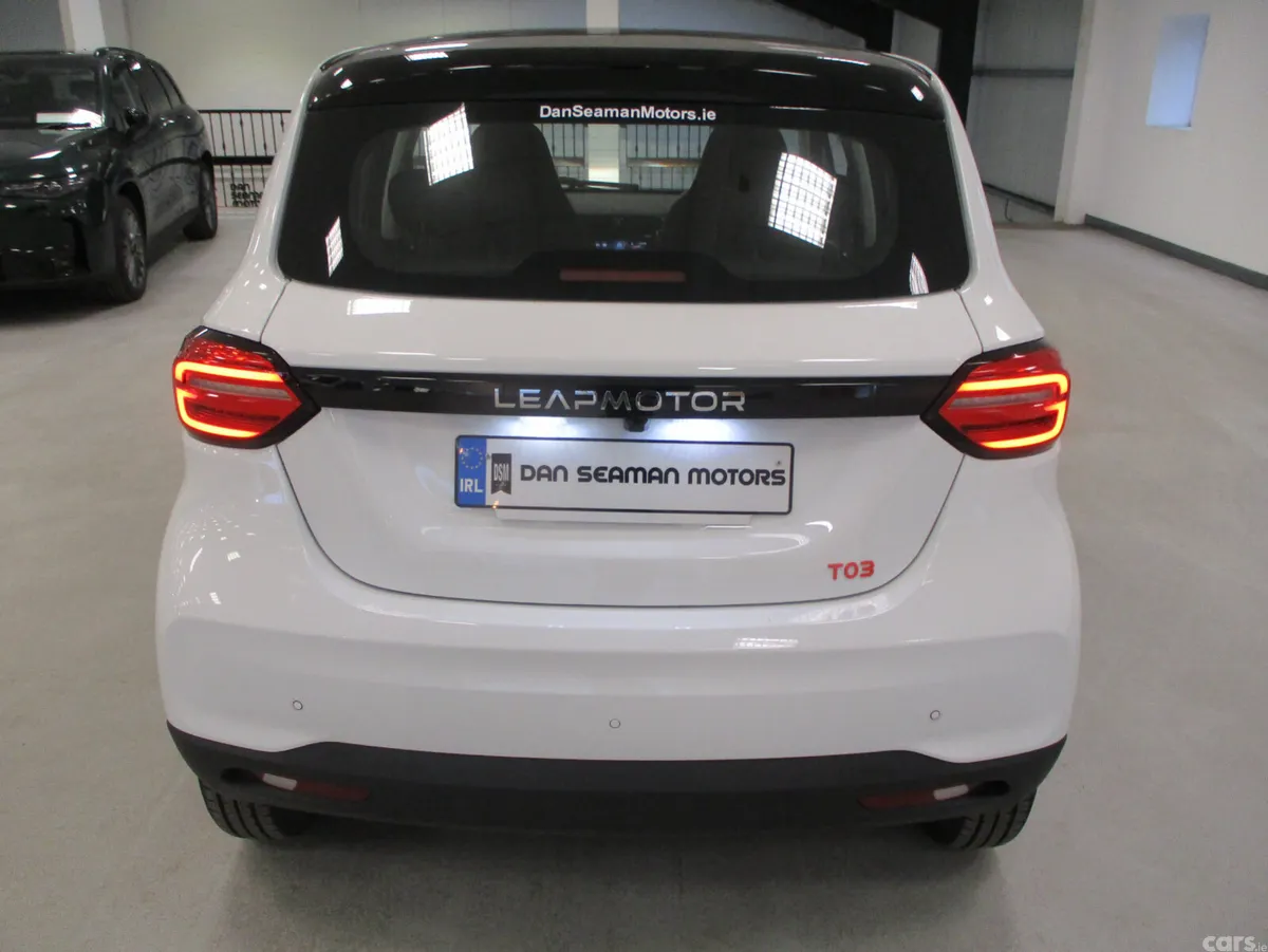 Leapmotor T03 Hatchback, Electric, 2027, White