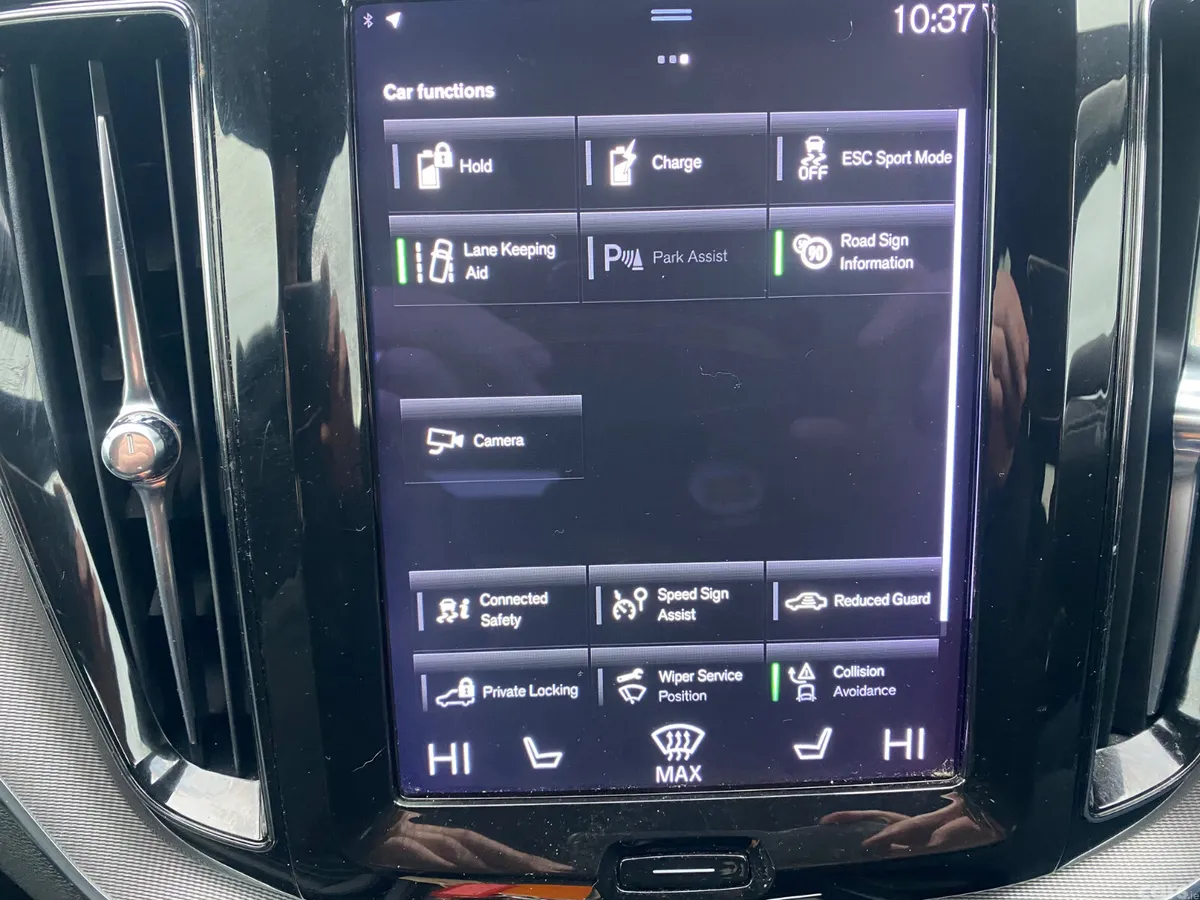 Volvo XC60 SUV, Petrol Plug-in Hybrid, 2021, Black