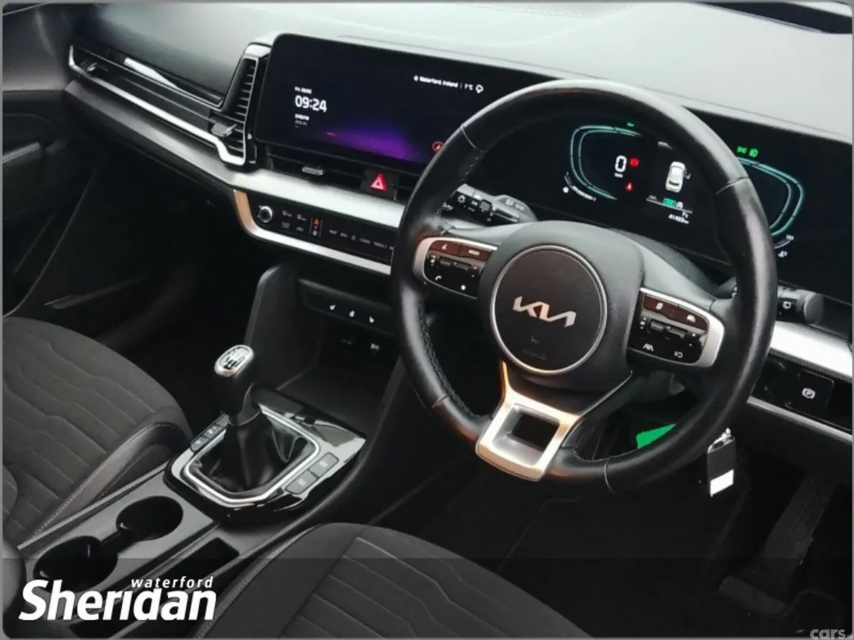 Kia Sportage SUV, Diesel Hybrid, 2023, Grey