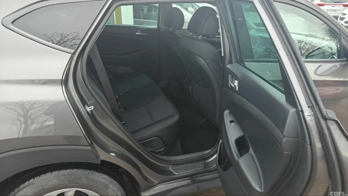Hyundai Tucson SUV, Diesel, 2018, Brown