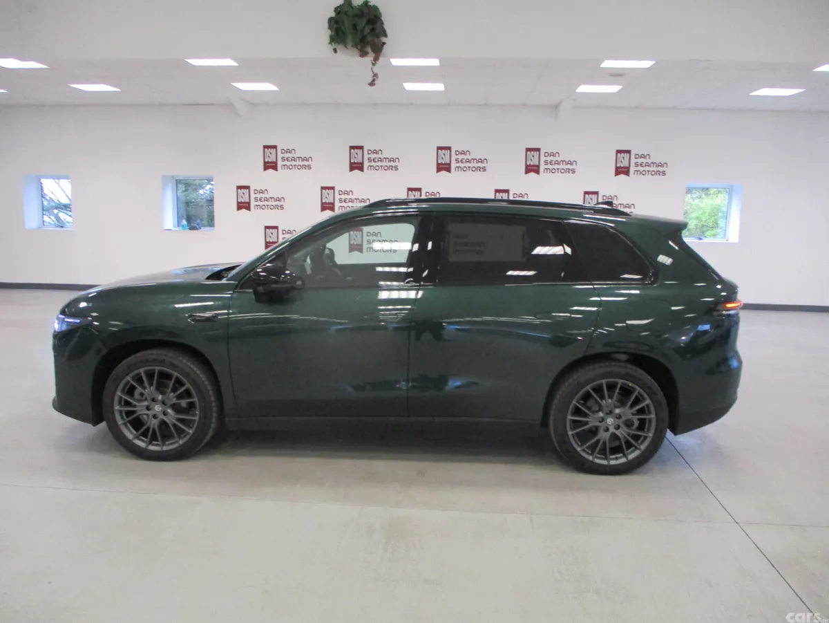 Leapmotor C10 SUV, Petrol Hybrid, 2027, Green