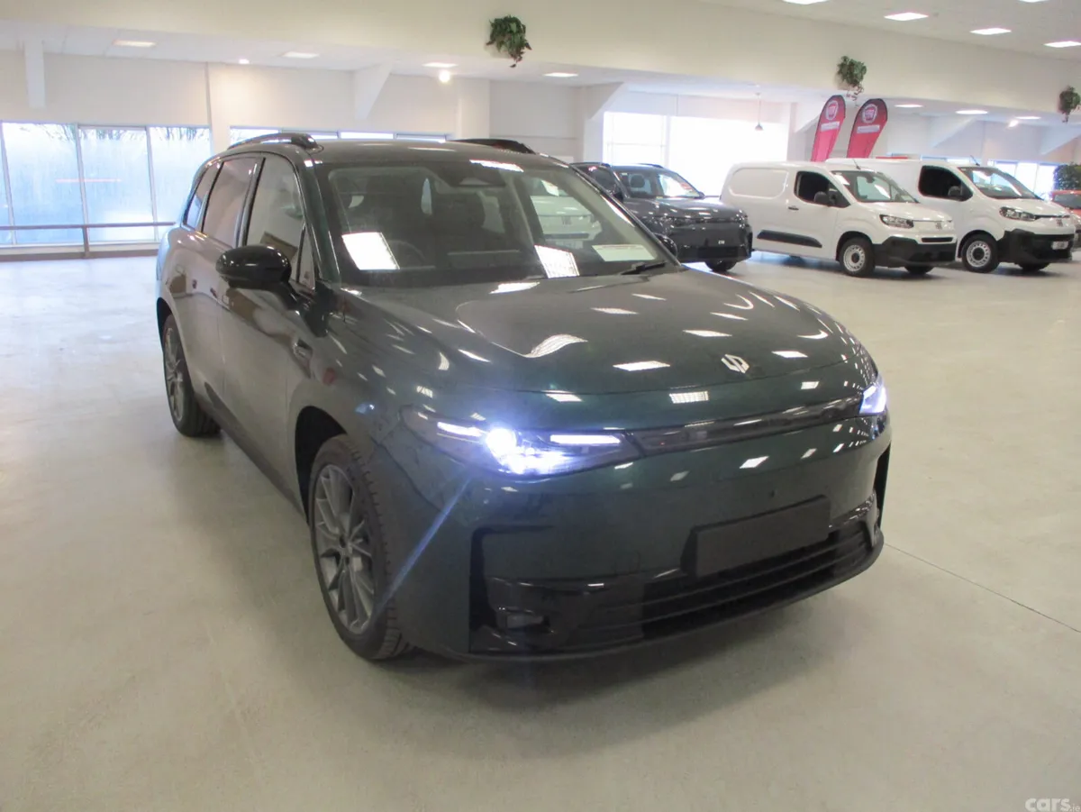 Leapmotor C10 SUV, Petrol Hybrid, 2027, Green