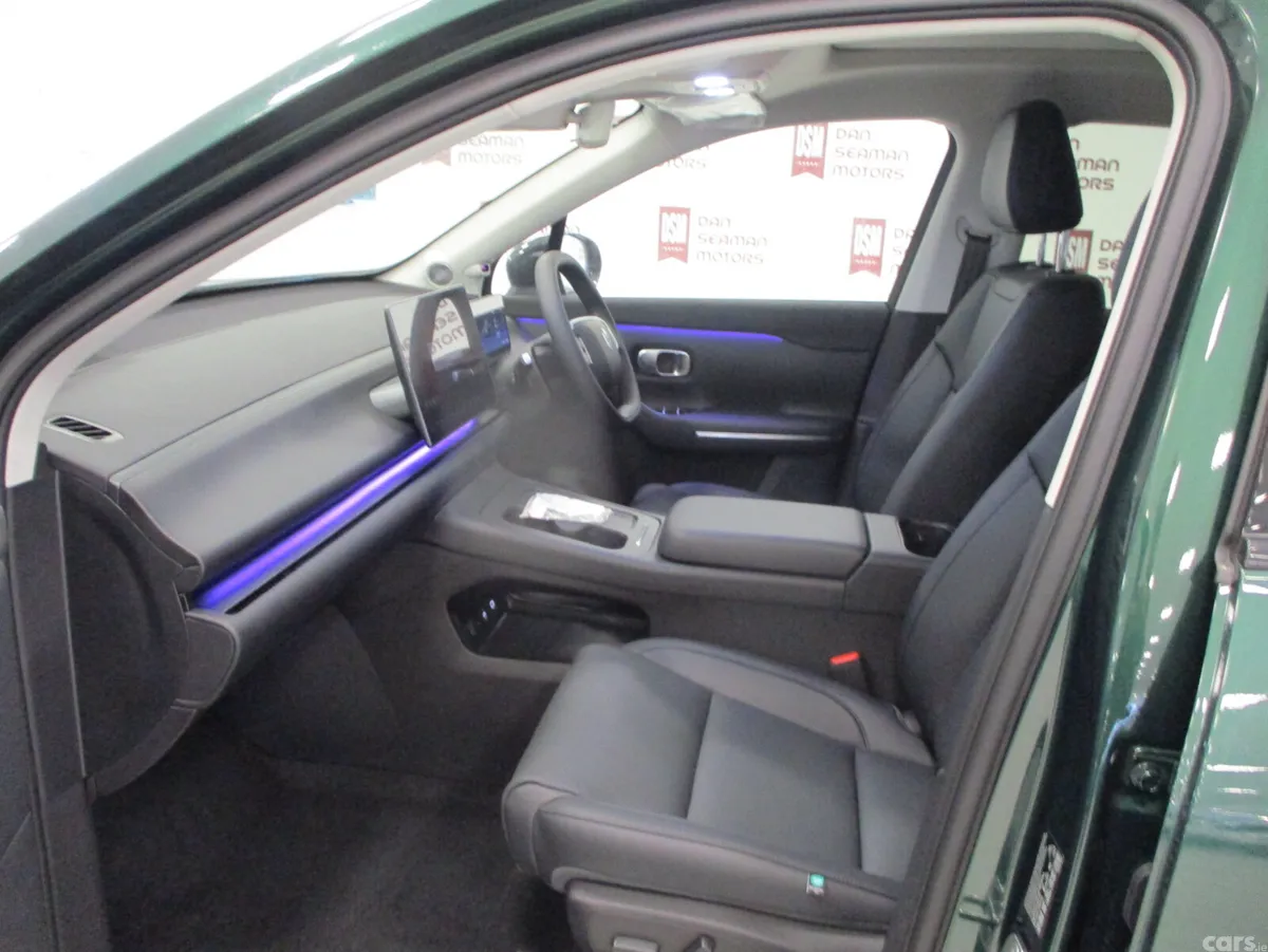 Leapmotor C10 SUV, Petrol Hybrid, 2027, Green