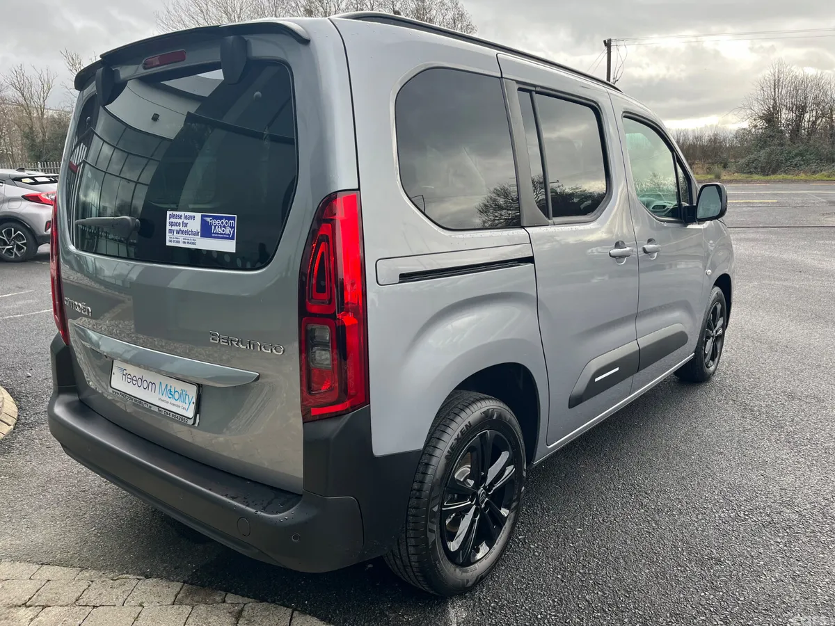 Citroen Berlingo Multispace MPV, Diesel, 2026, Silver