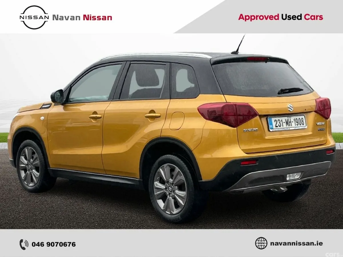 Suzuki Vitara SUV, Petrol Hybrid, 2023, Yellow