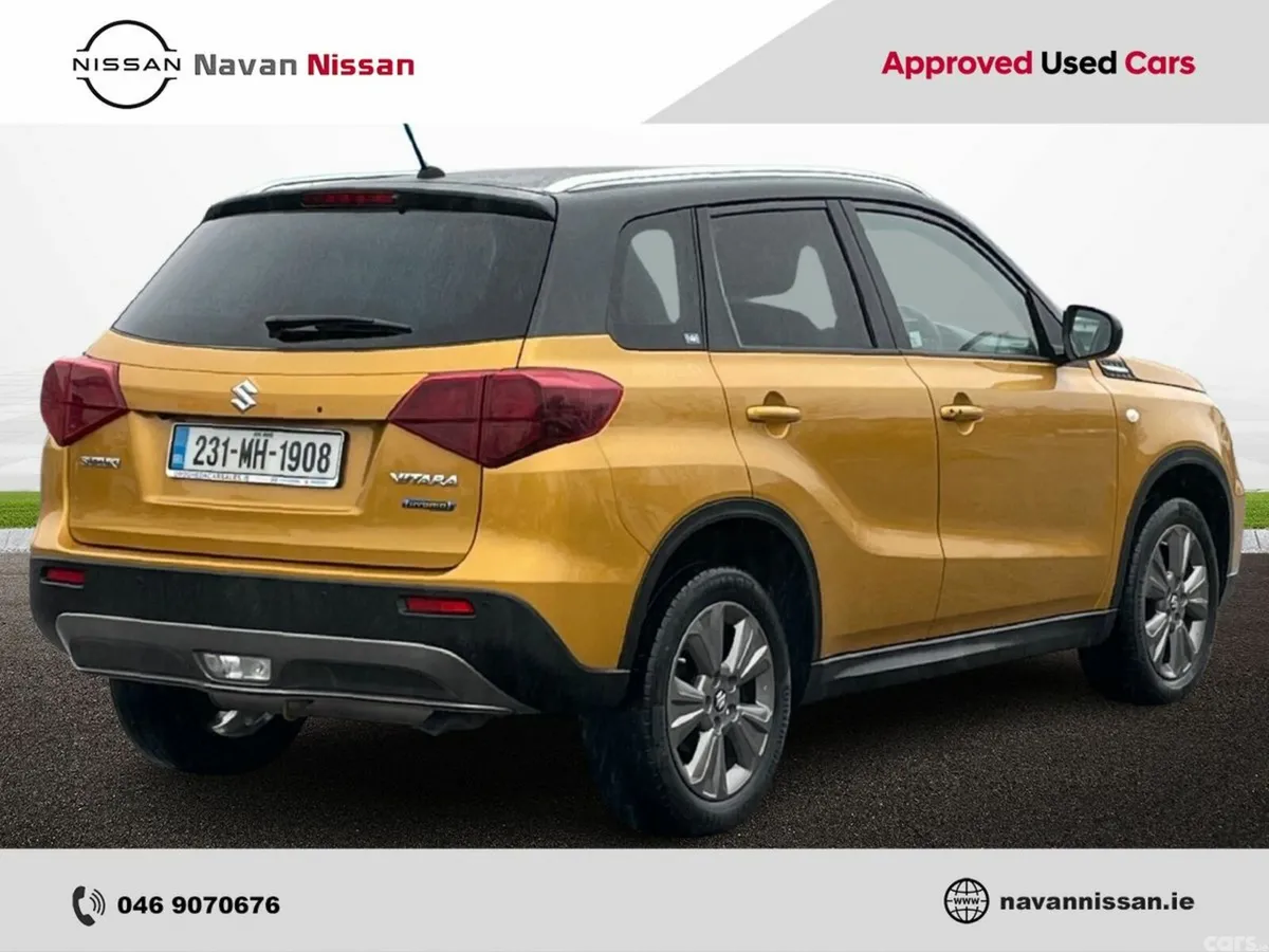 Suzuki Vitara SUV, Petrol Hybrid, 2023, Yellow