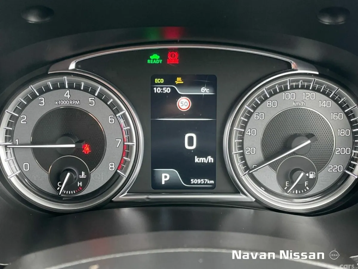 Suzuki Vitara SUV, Petrol Hybrid, 2023, Yellow