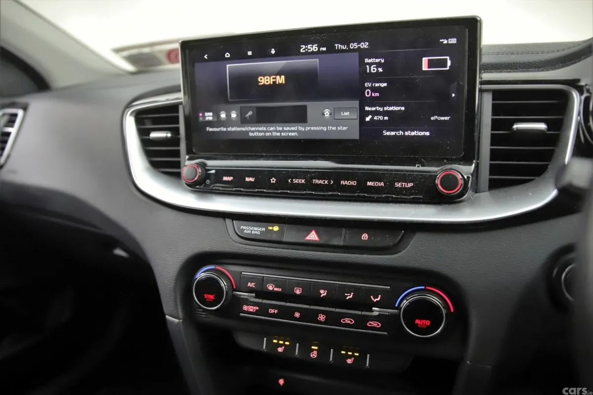 Kia XCeed Hatchback, Petrol Plug-in Hybrid, 2024, Grey