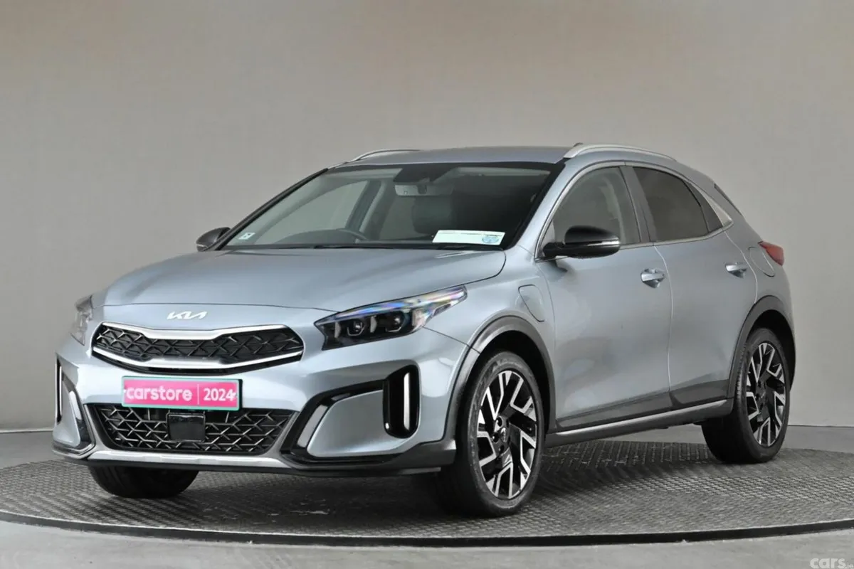 Kia XCeed Hatchback, Petrol Plug-in Hybrid, 2024, Grey