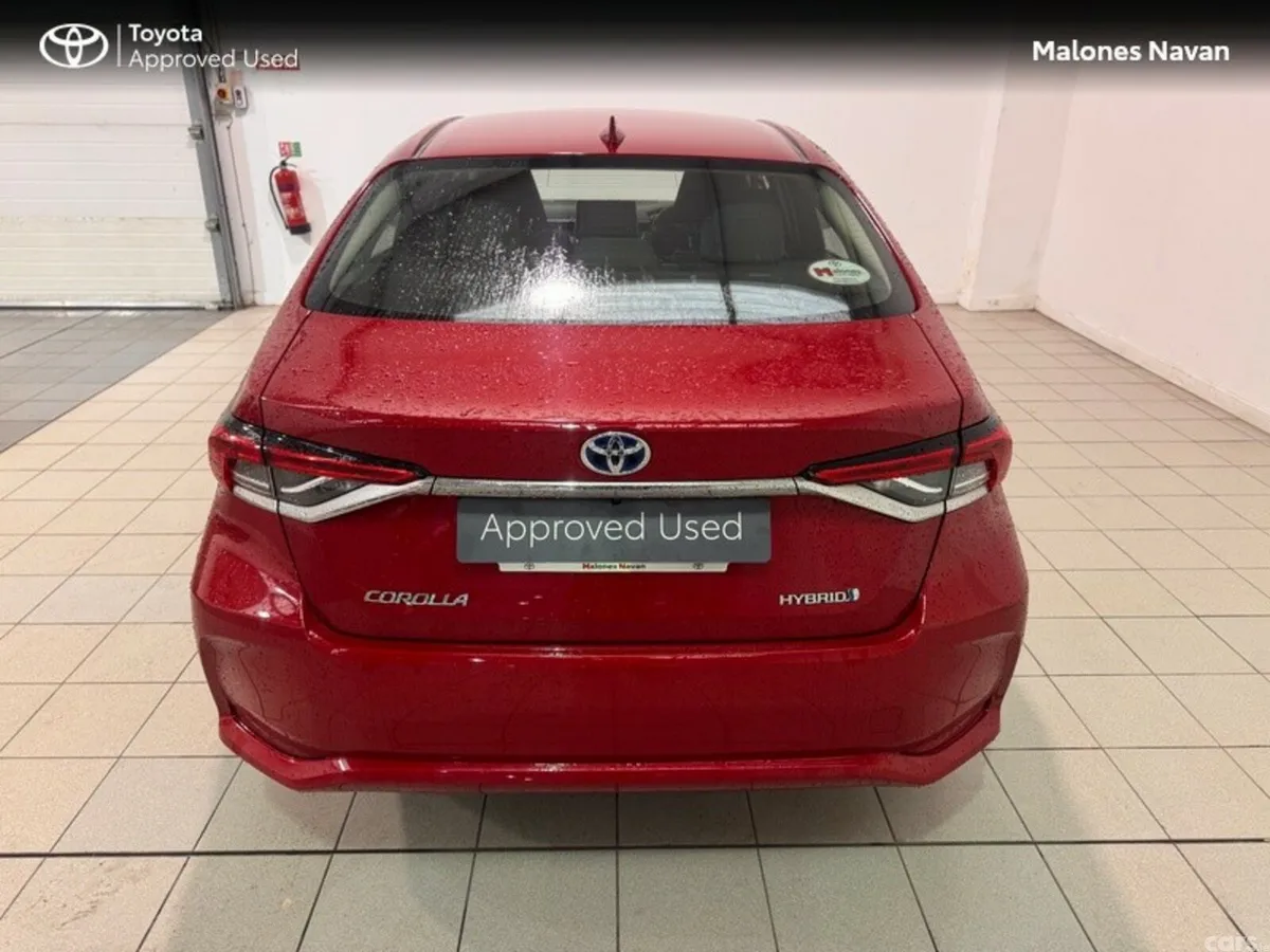 Toyota Corolla Saloon, Petrol Hybrid, 2022, Red
