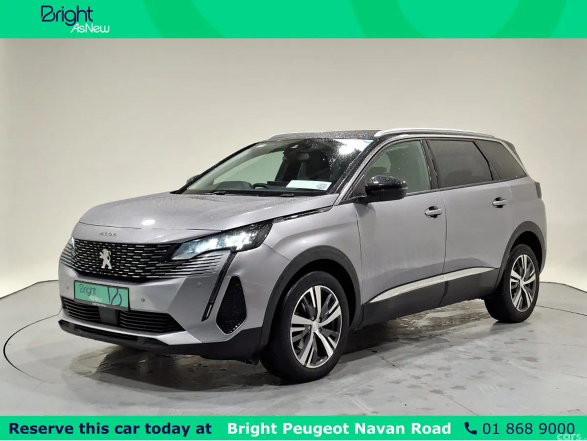 Peugeot 5008 MPV, Petrol, 2023, Grey