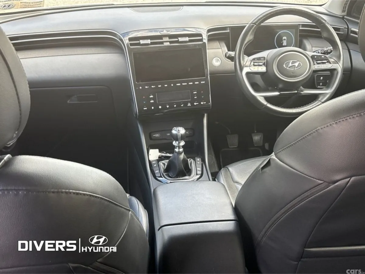 Hyundai Tucson MPV, Diesel, 2022, White