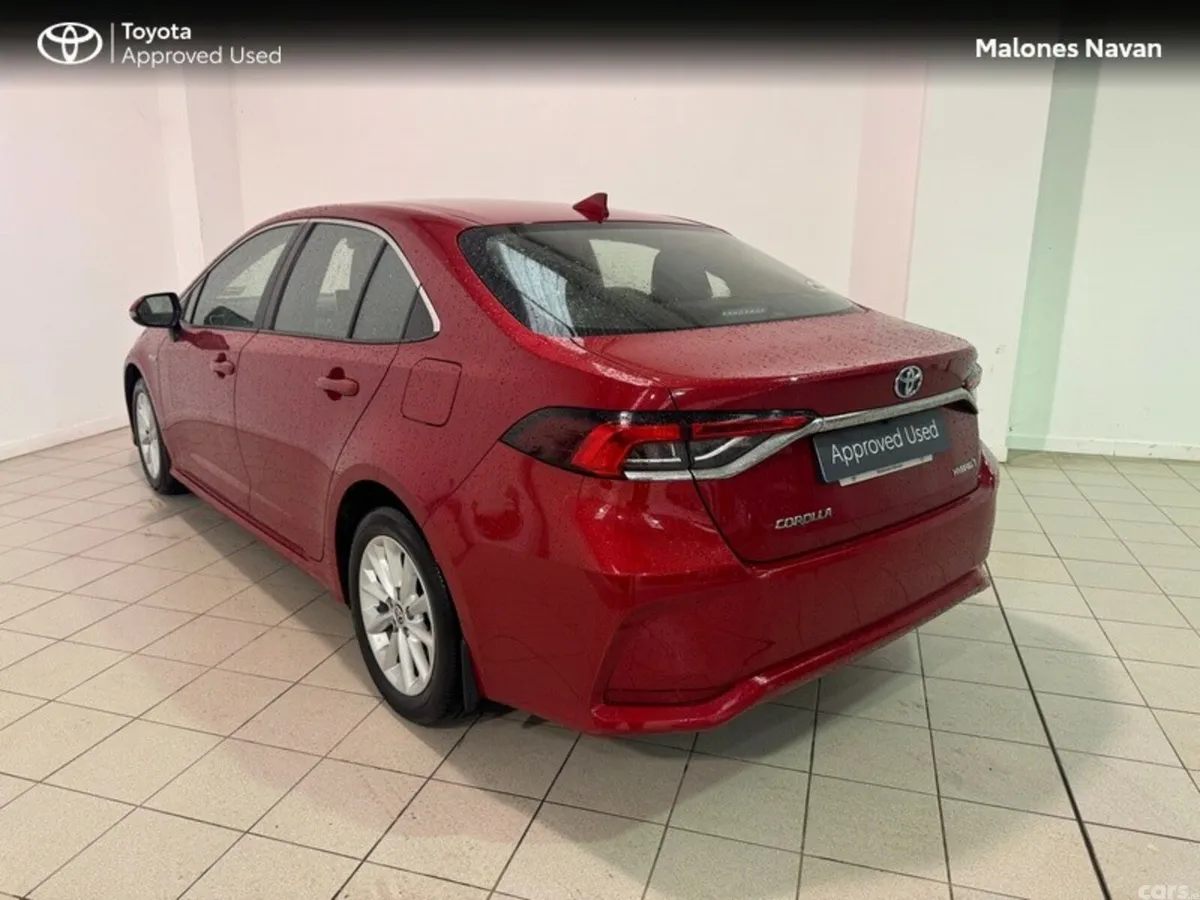 Toyota Corolla Saloon, Petrol Hybrid, 2022, Red