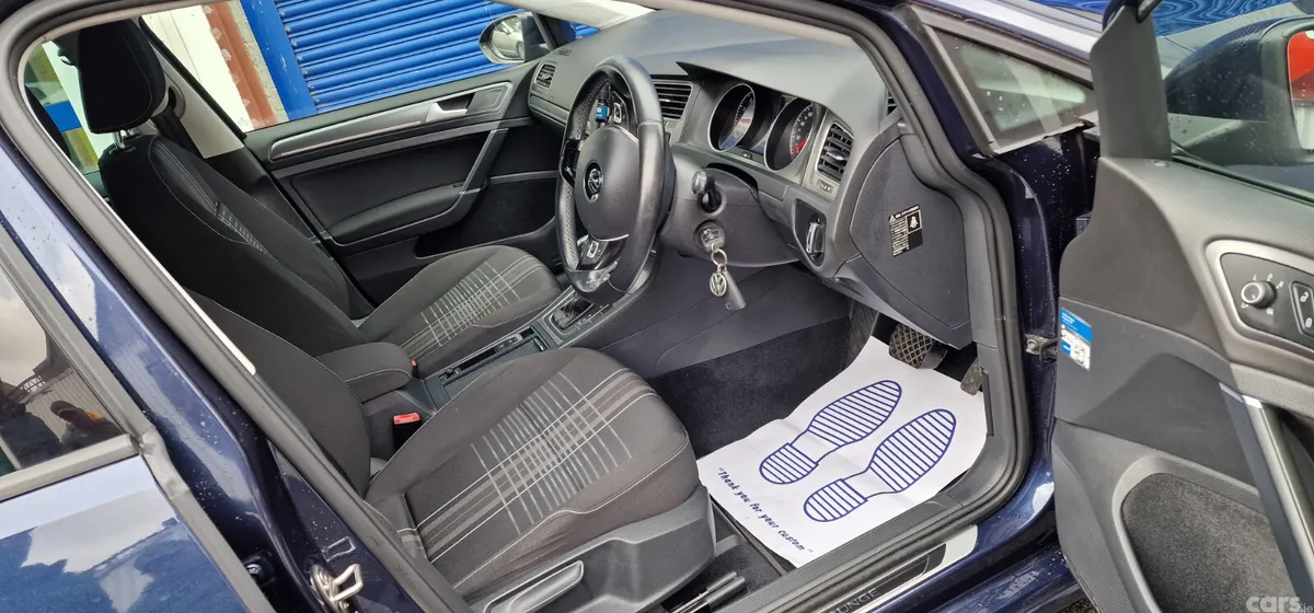 Volkswagen Golf Hatchback, Petrol, 2015, Blue
