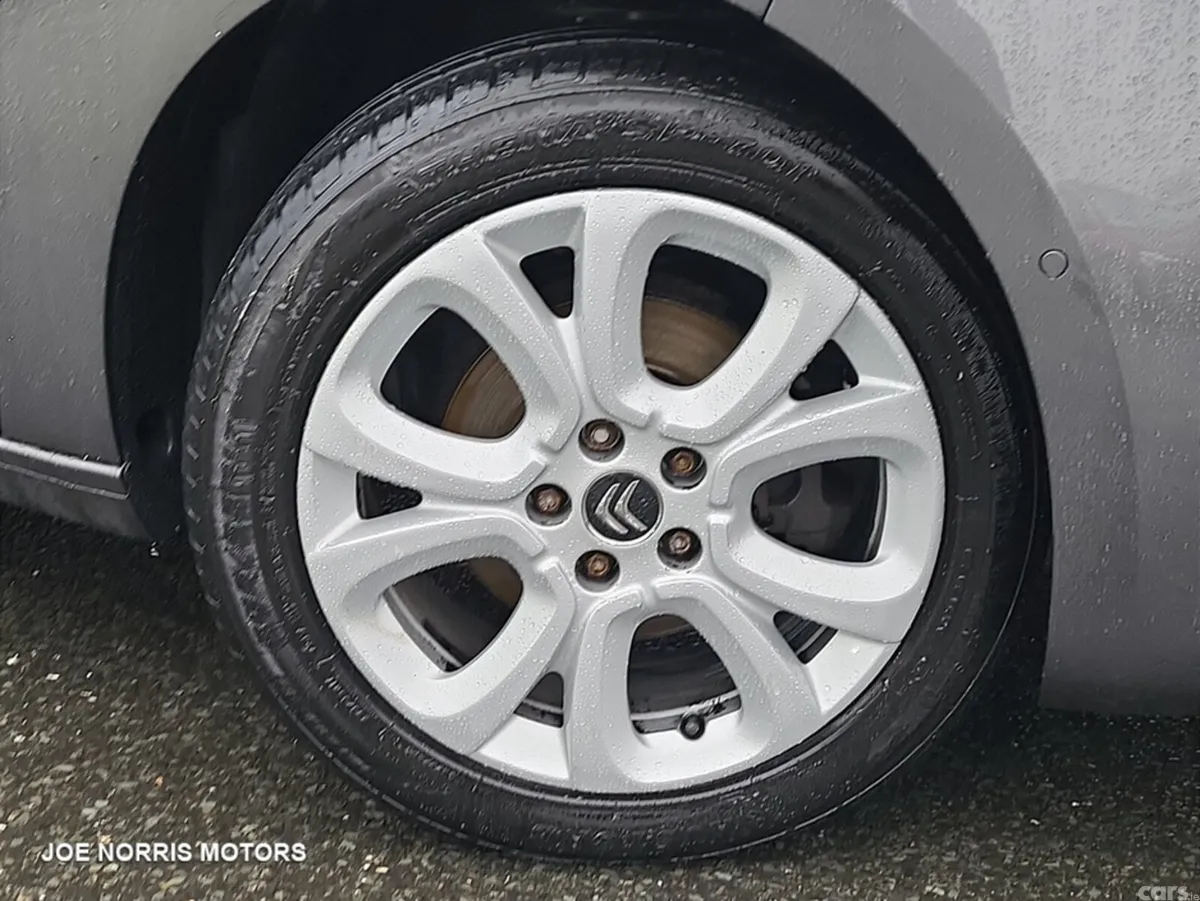 Citroen C4 Spacetourer MPV, Petrol, 2019, Grey