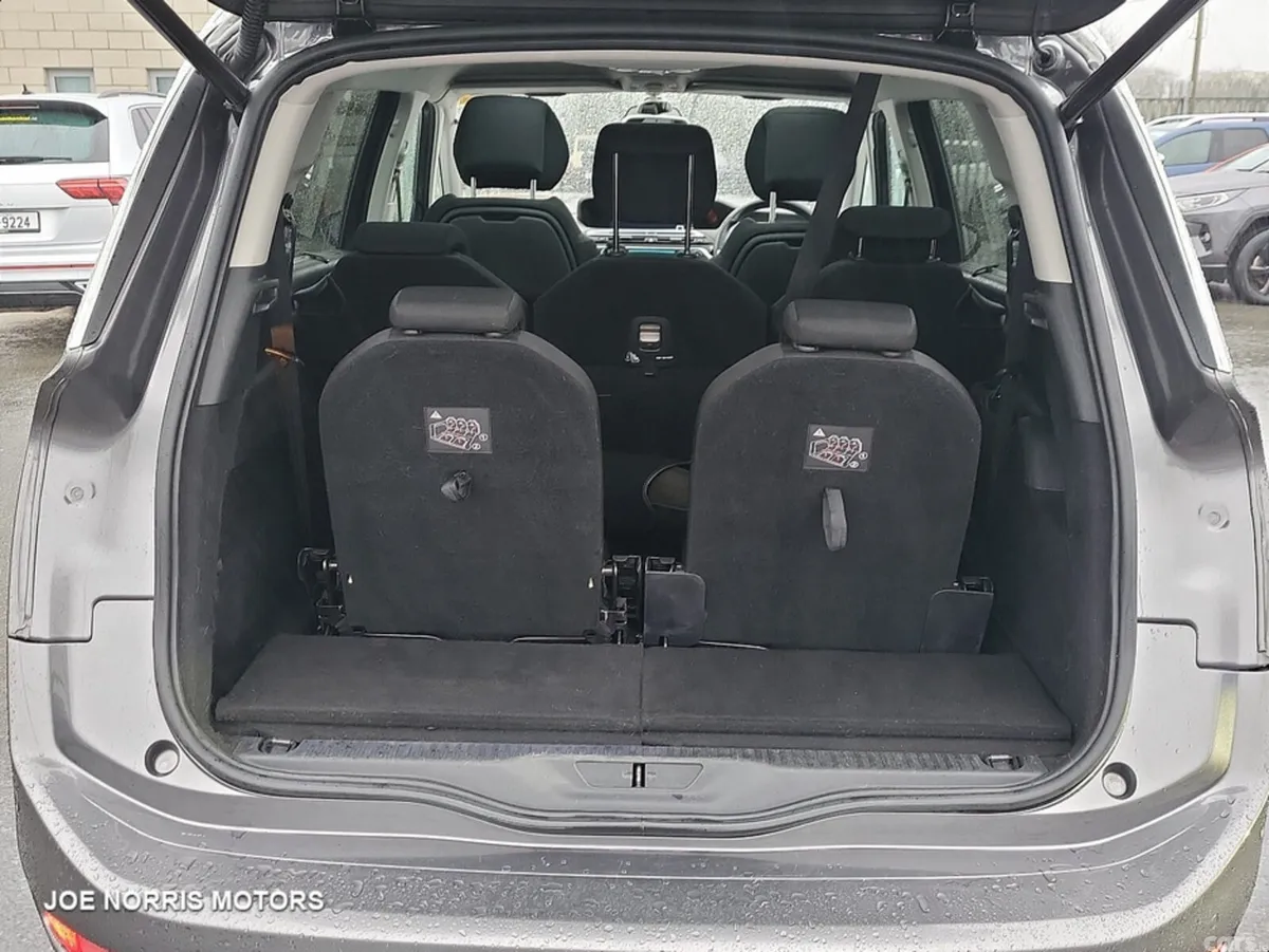 Citroen C4 Spacetourer MPV, Petrol, 2019, Grey