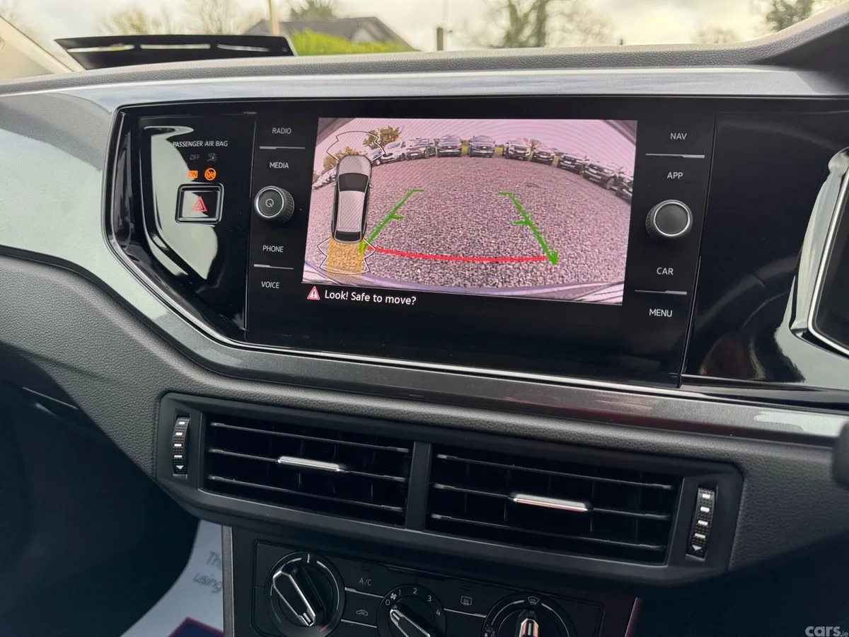 Volkswagen Taigo Estate, Petrol, 2022, Grey