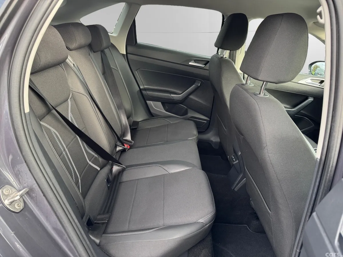 Volkswagen Taigo Estate, Petrol, 2022, Grey