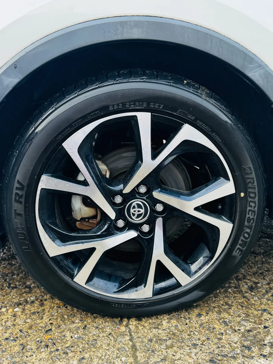 Toyota C-HR Hatchback, Petrol Hybrid, 2018, White