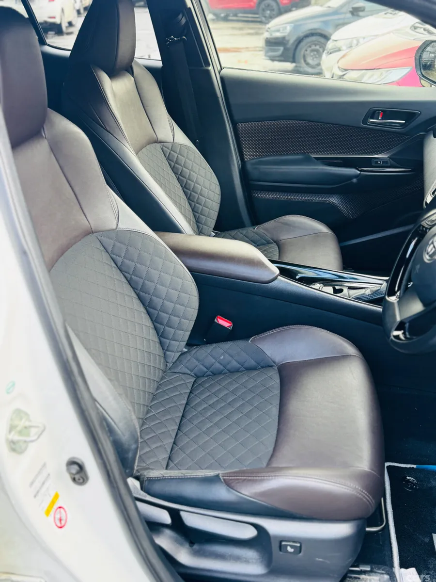 Toyota C-HR Hatchback, Petrol Hybrid, 2018, White