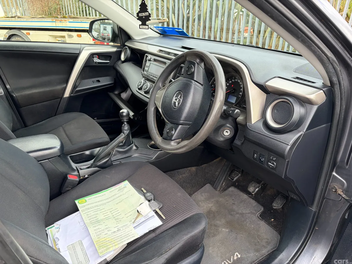 Toyota RAV4 SUV, Diesel, 2014, Grey