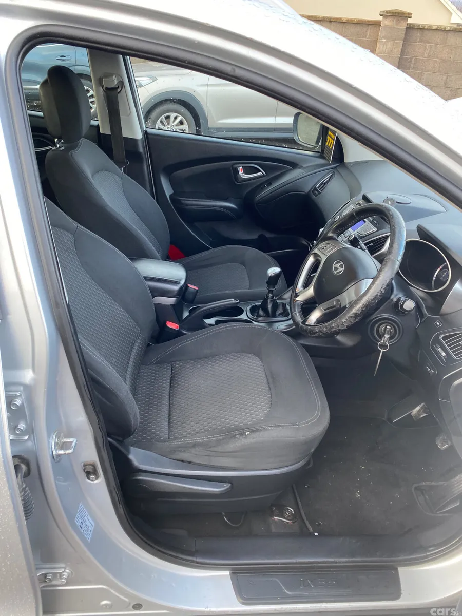 Hyundai ix35 SUV, Diesel, 2012, Silver